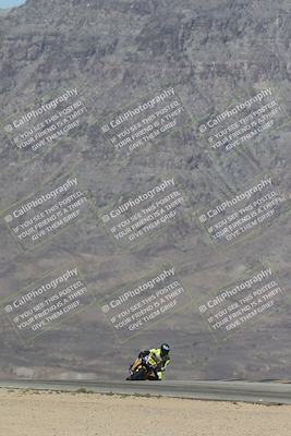 media/Oct-04-2025-CVMA (Sat) [[408bcdd6e4]]/Race 5-Amateur Formula Middleweight/